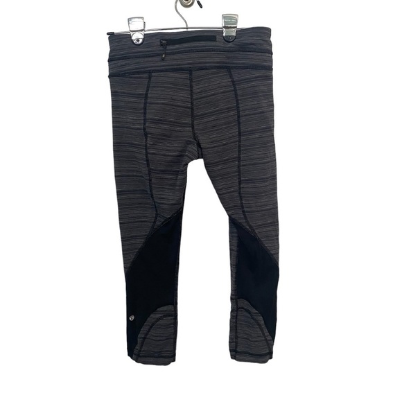 Lululemon Run: Inspire Crop II (Mesh) 21” in Cyber Stripe Deep Coal Black Sz 6 - Picture 4 of 11